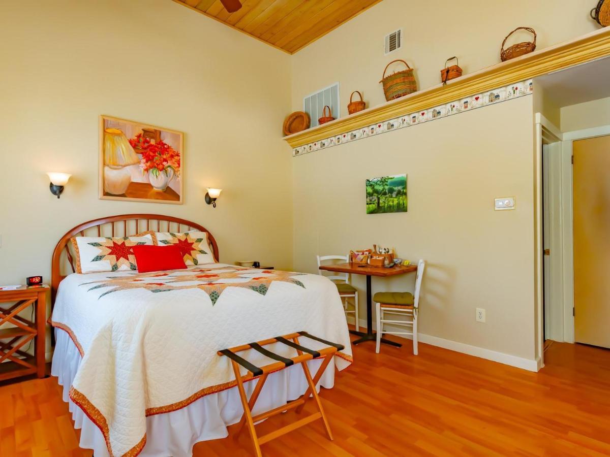 웨스트스톡브리지 셰이커 밀 인 B&B 외부 사진